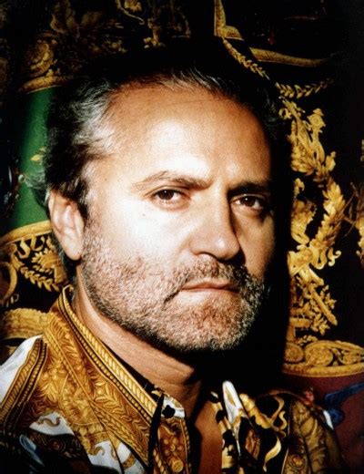 come ha iniziato versace|gianni versace designer.